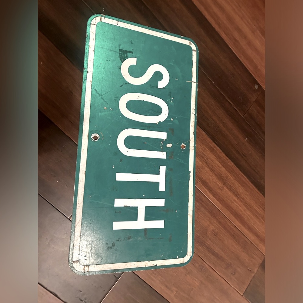 STREET SIGN